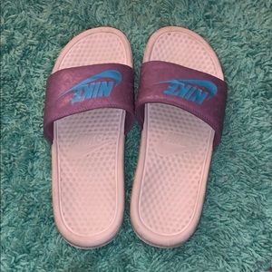 Nike slides